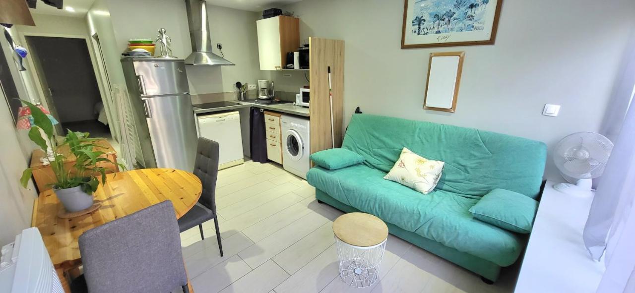 Residences Les Sansonnets "Appartements & Studios" Jonzac Exterior foto