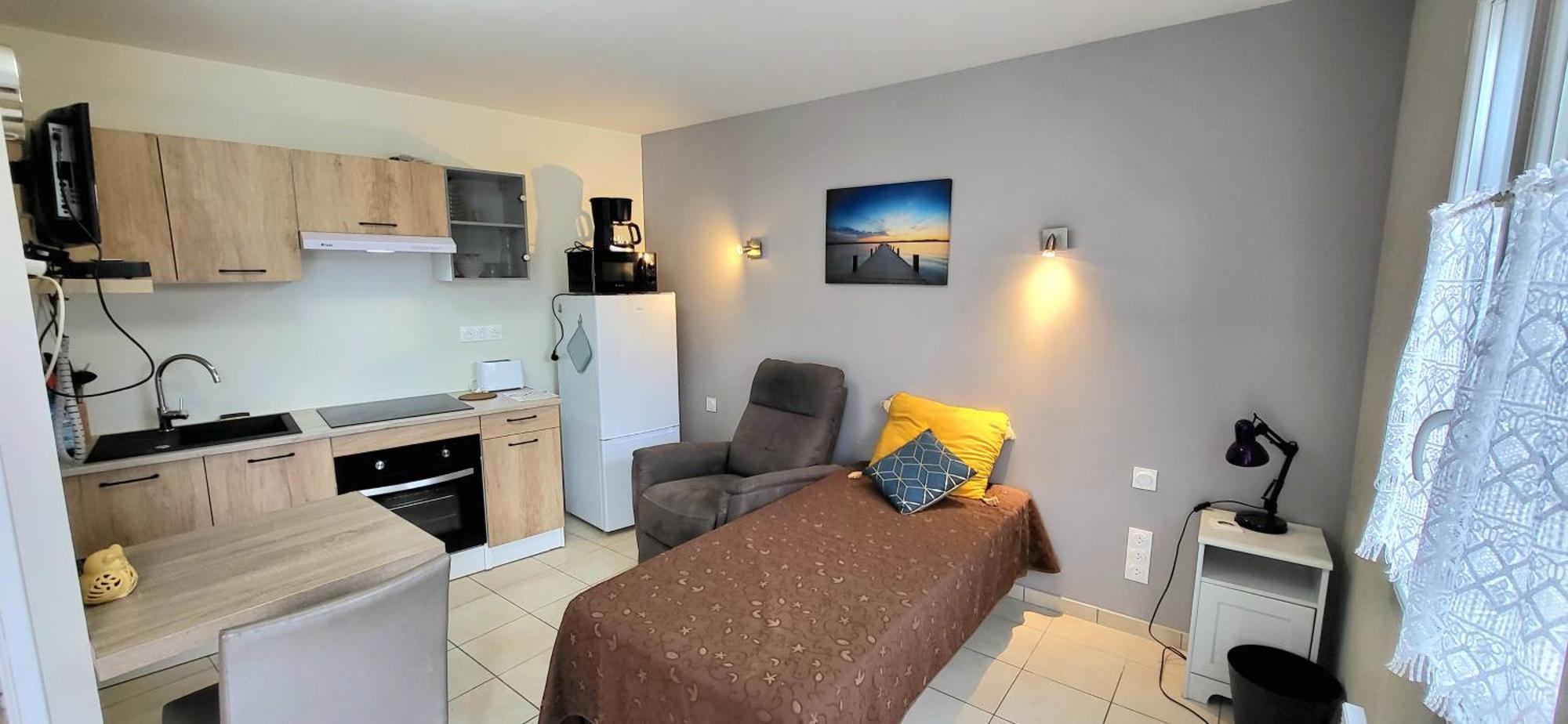 Residences Les Sansonnets "Appartements & Studios" Jonzac Exterior foto