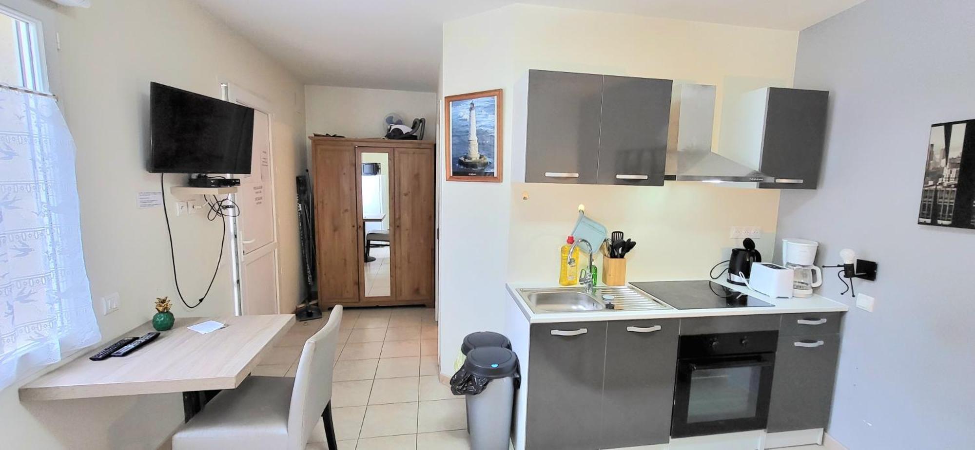 Residences Les Sansonnets "Appartements & Studios" Jonzac Exterior foto